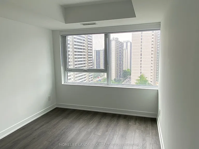 609 Sherbourne St #1401 — Photo 11