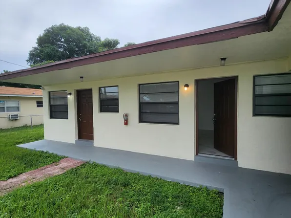 2466 Lincoln St APT 1, Hollywood, FL 33020