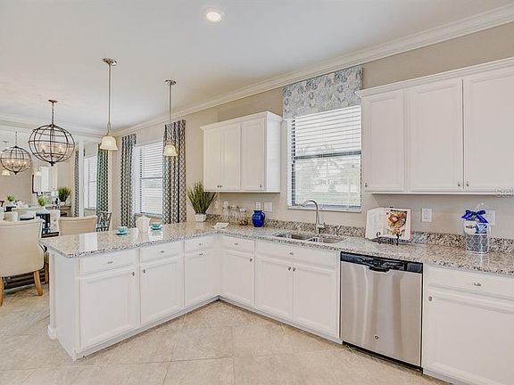 4th image of 20808 Cattail Blvd