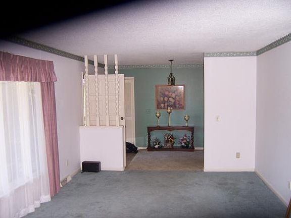 5th image of 291 Circle Dr
