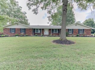 18 Bridal Oak Ln, O'Fallon, MO 63366
