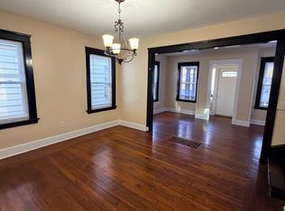 94 Lilac St, New Haven, CT 06511