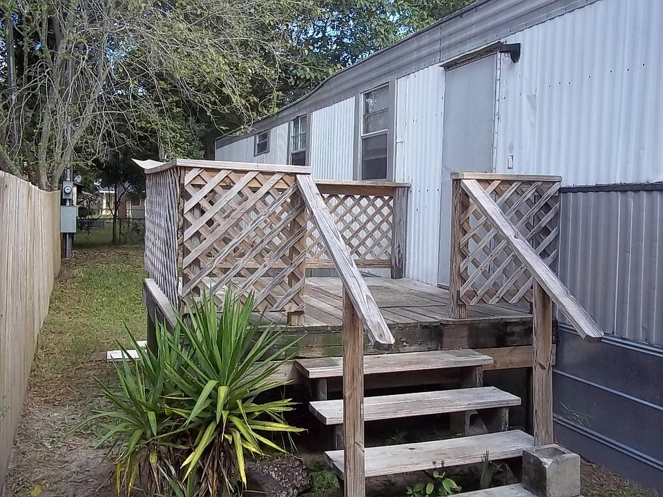 1st image of 8109 Berry Ave