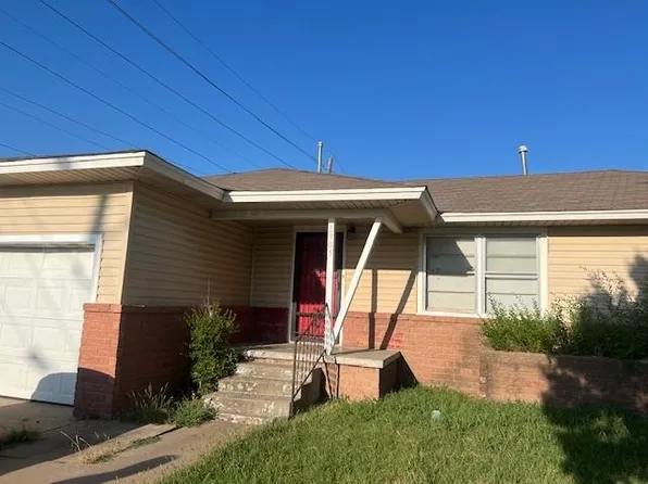 2905 NW 24th St, Lawton, OK 73505