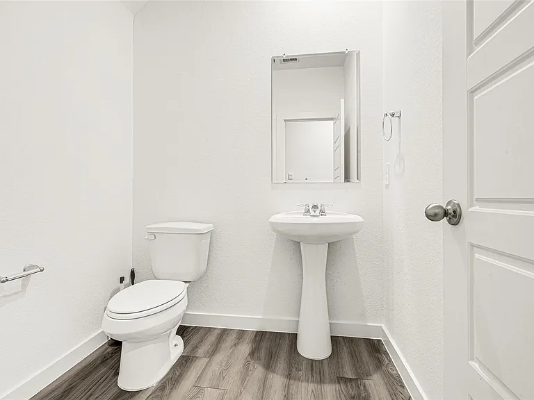 2930 Needham Garden Ln — Photo 14