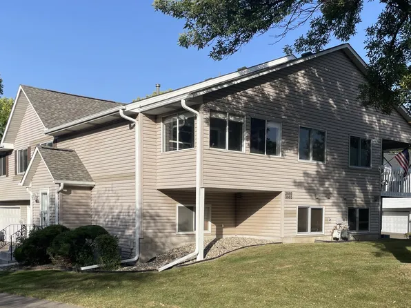 3665 Gershwin Ln N, Oakdale, MN 55128
