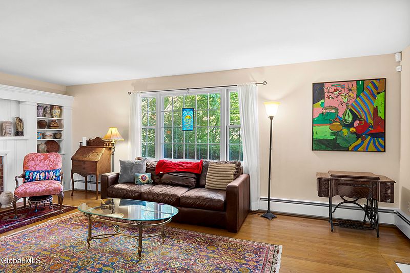 5th image of 38 Milner Avenue