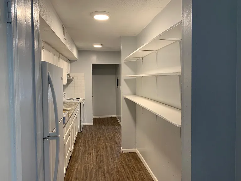 2713 Benton Blvd #2N — Photo 13