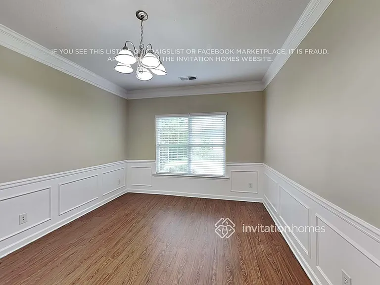 1004 Merlot Ct — Photo 7
