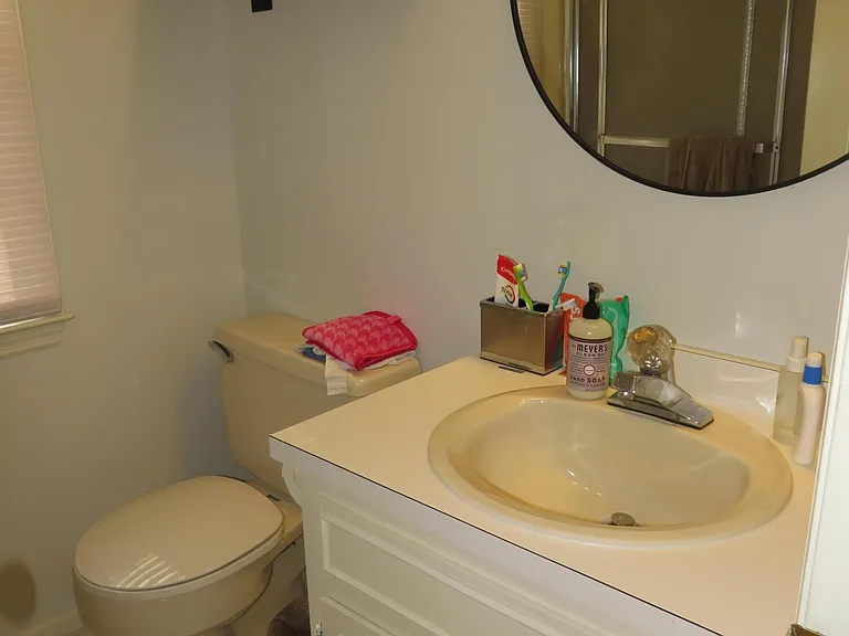 16 Cameron Ln — Photo 22