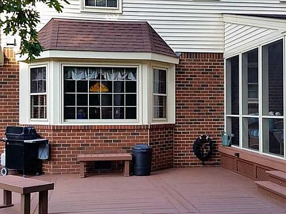 5th image of 801 Montebello Cir