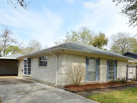 2nd image of 13614 Stonehenge Dr