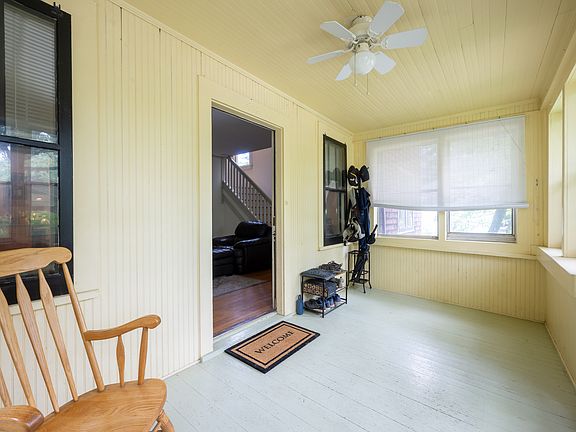 4th image of 602 W California Ave