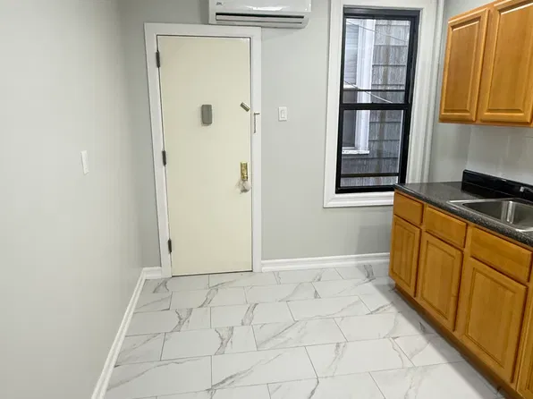 16 Cornell Ave, Yonkers, NY