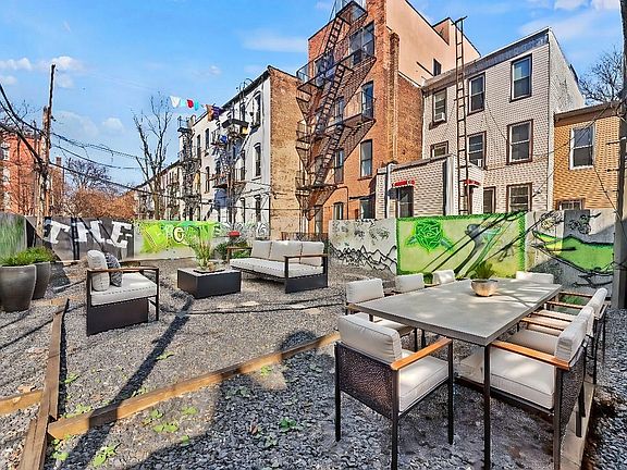 3rd image of 1347 Greene Ave APT 1