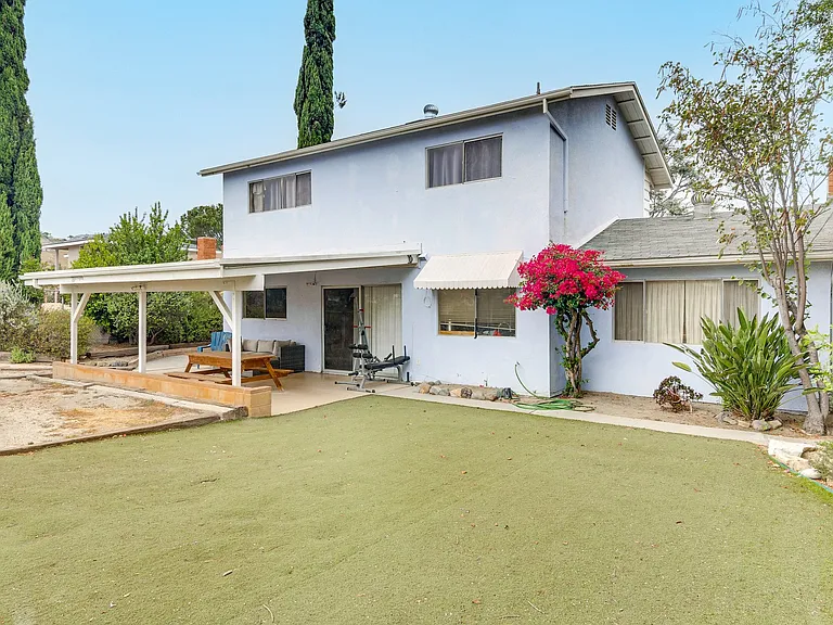 24308 Shrewsbury Cir — Photo 11