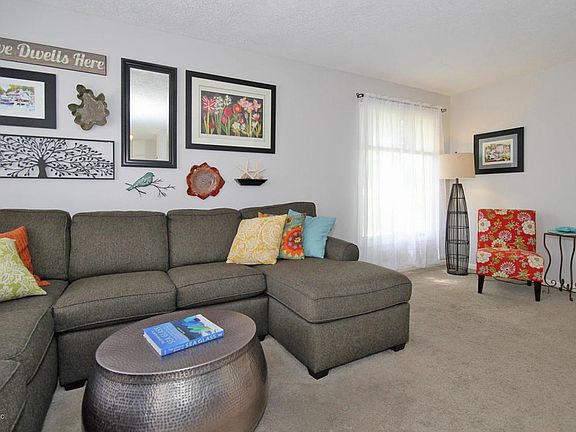 5th image of 6820 Robinswood St