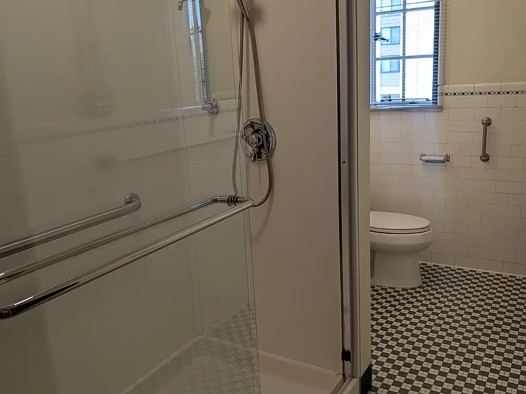 330 Linwood Ave #307 — Photo 5