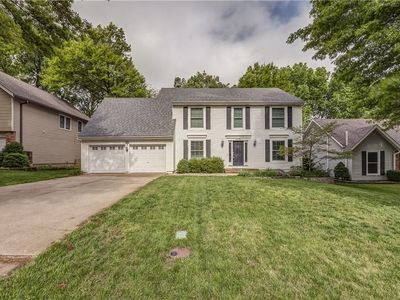 10570 Gillette St, Overland Park, KS, 66215