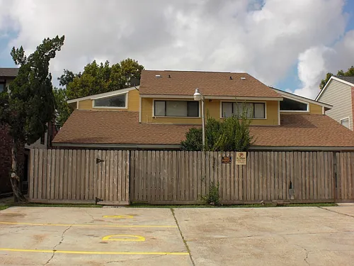 8220A Governor Dr Photo 1