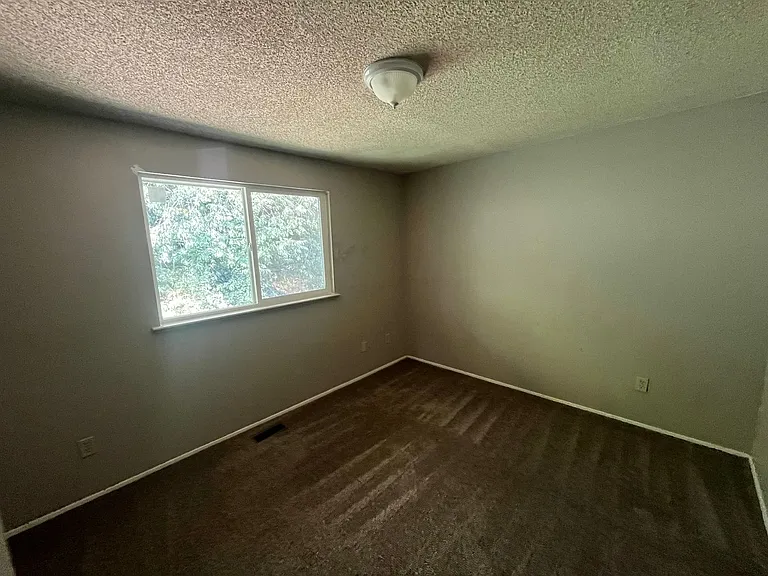11080 N Skagit St #A — Photo 6