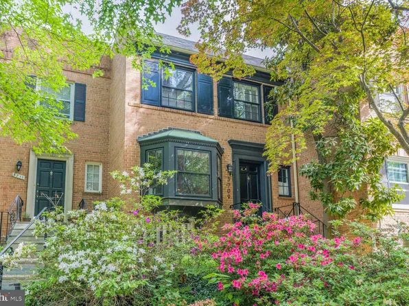 3709 Huntington St NW, Washington, DC 20015