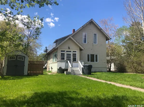 215 Main Street, Arcola, SK S0C 0G0