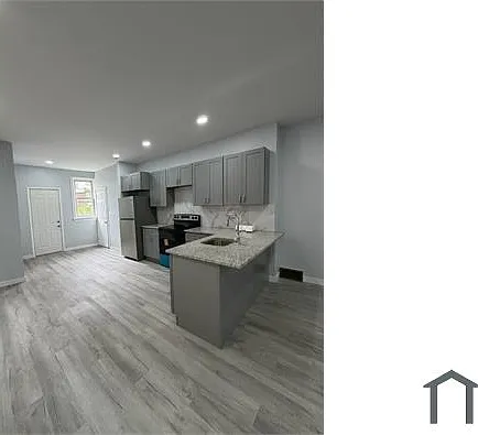 5324 Pine St — Photo 2
