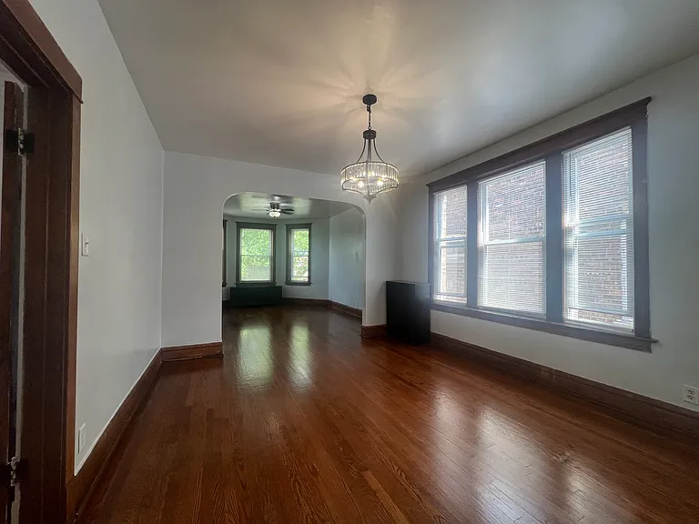 1606 S Austin Blvd #2 — Photo 8
