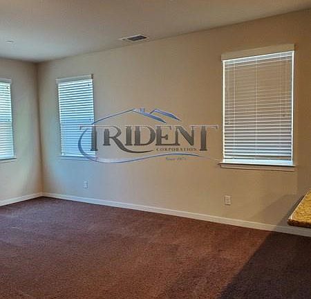 3rd image of 2052 River Wood Dr