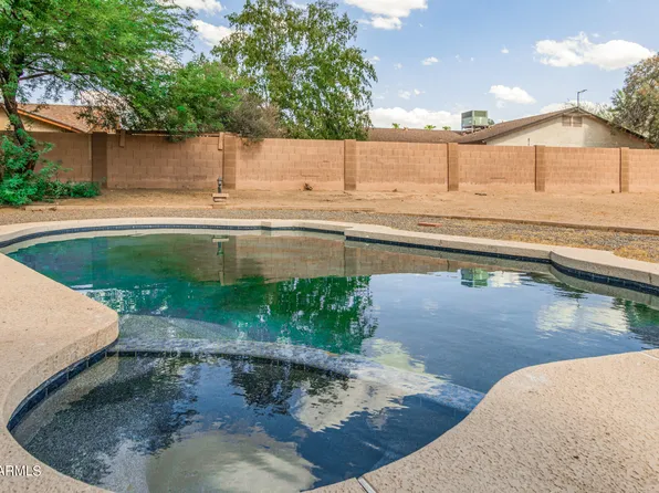 133 S Kenneth Place, Chandler, AZ 85226