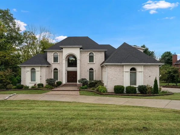 508 Autumnstone Ln, Bowling Green, KY 42103