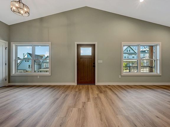 2nd image of 708 Harrison Ave #1