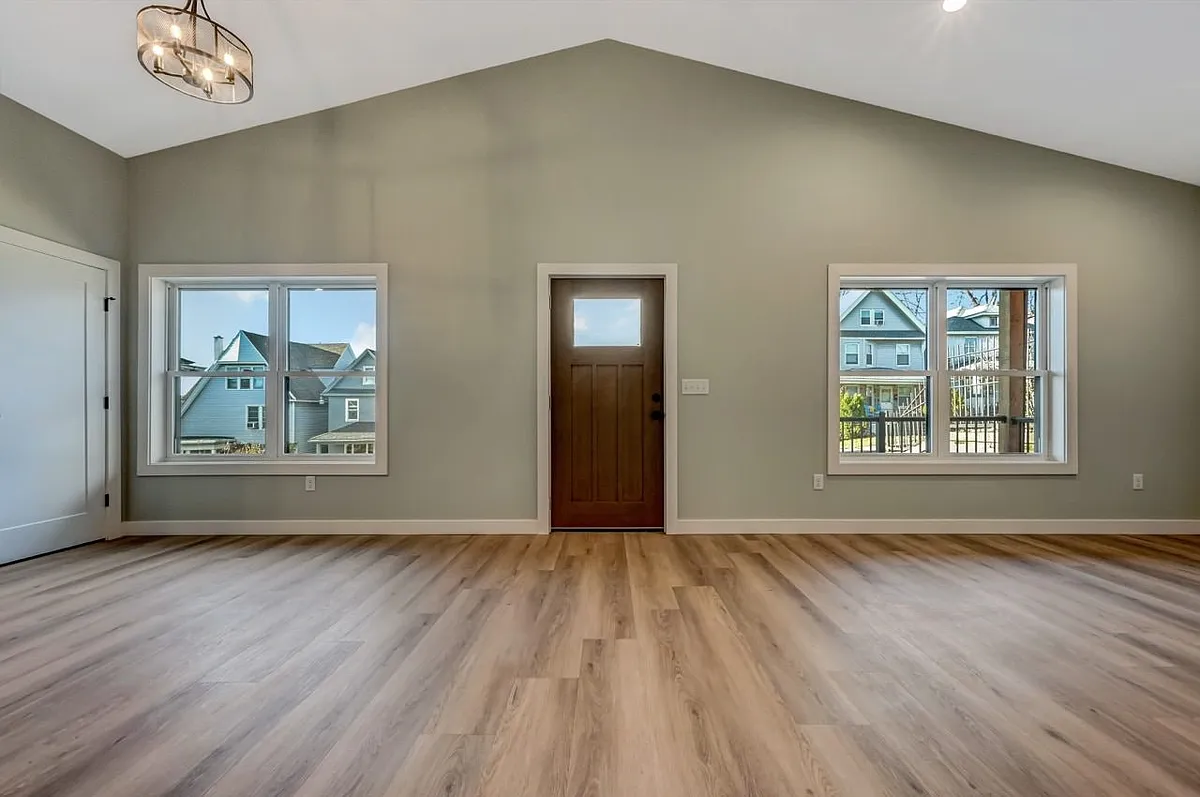 Building Photo - 708 Harrison Ave #1