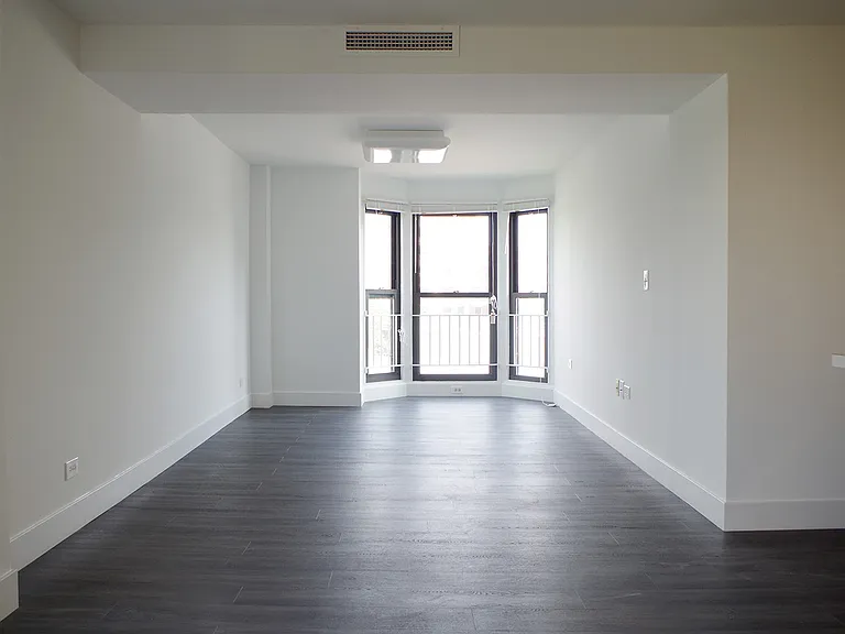 Dining/Living room
