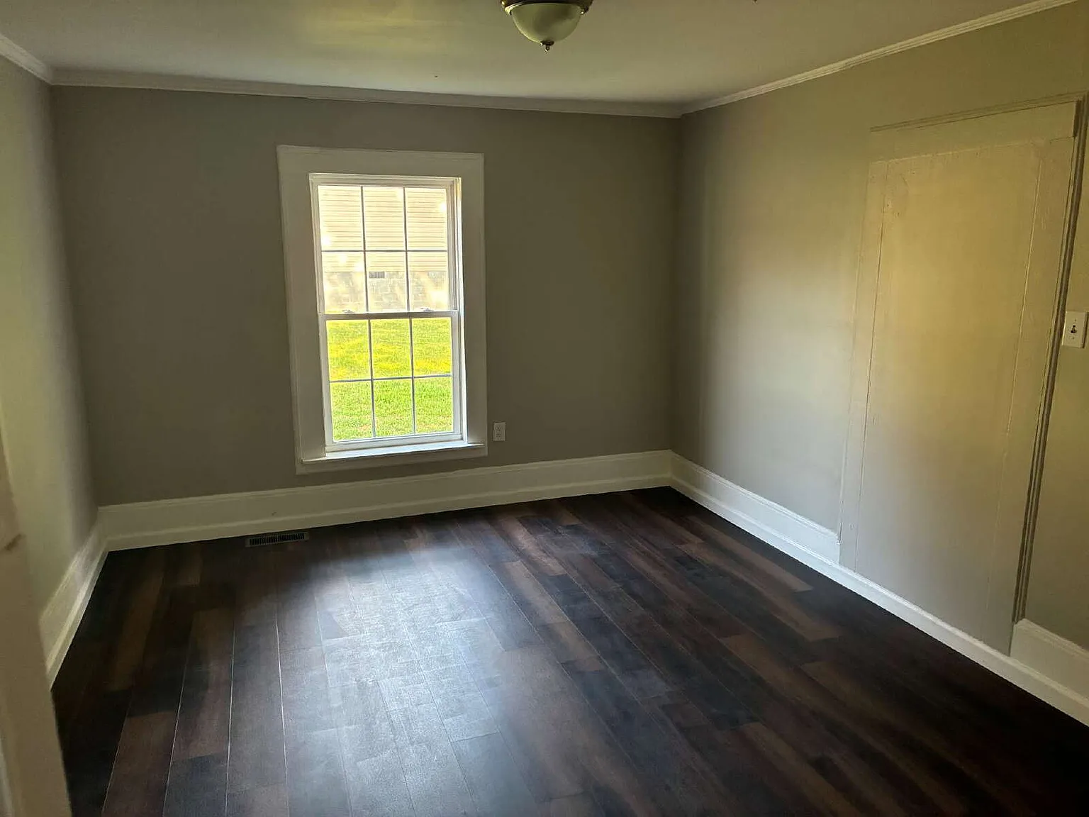 2 bed, 2.0 bath, 912 sqft, $1,350 — Photo 4