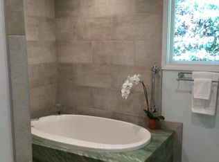 32 Prestwick Dr, Napa, CA 94558