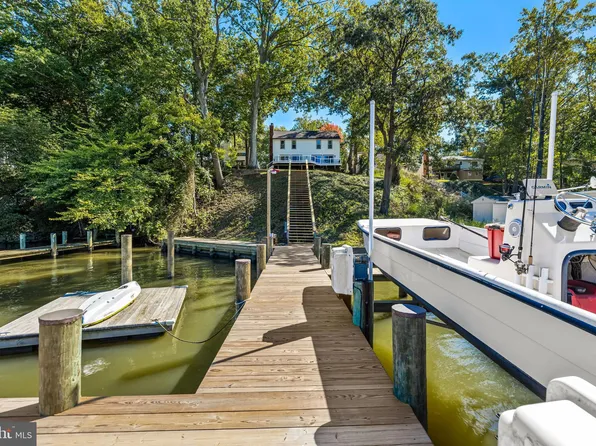 753 Rolling View Dr, Annapolis, MD 21409