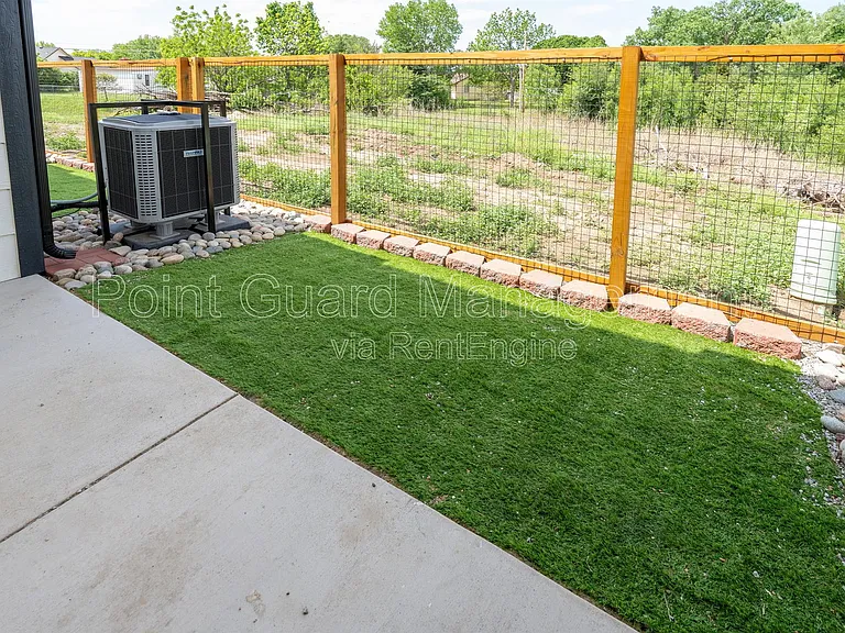 2885 N Oliver St — Photo 55