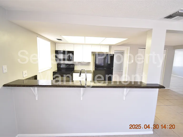 3221 Topp Dr — Photo 28