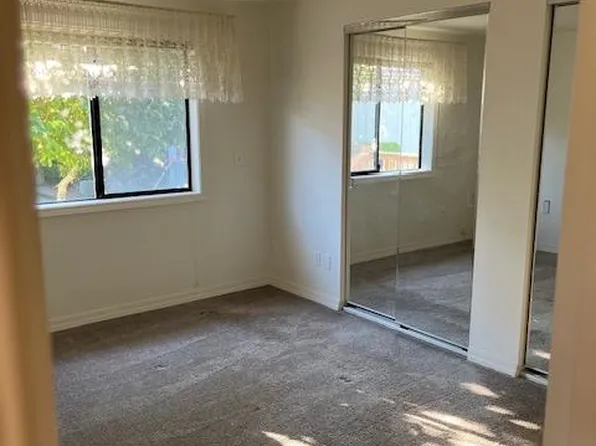 821 5th St, Mukilteo, WA 98275