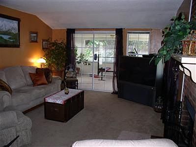 2nd image of 1124 Morse Ave