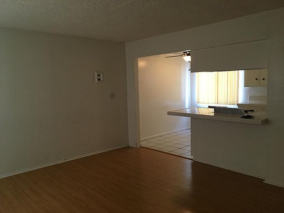 3rd image of 9305 Woodman Ave APT 3