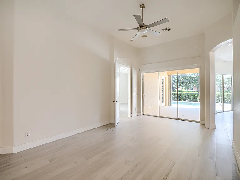 14854 Toscana Way — Photo 40
