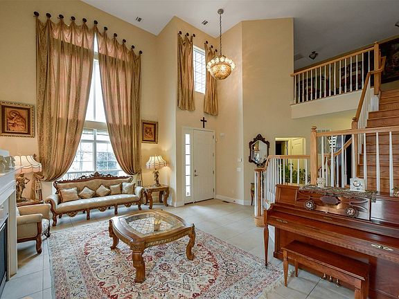 2nd image of 14 Monterrey Dr