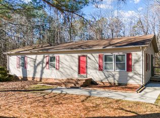 2365 Tuggle Rd, Farmville, VA 23901