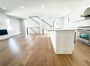 (Undisclosed Address), Medford, MA 02155