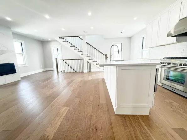 (undisclosed Address), Medford, MA 02155