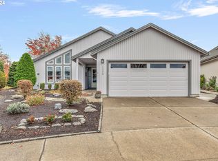 2320 NE 156th Pl, Portland, OR 97230