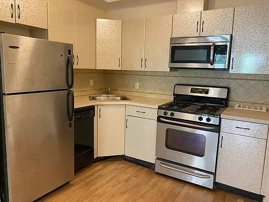 Rented by Calabrese Real Estate | media 3